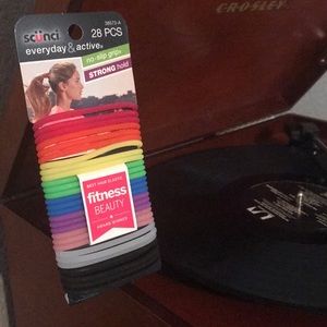 Scunci no slip grip hair bands